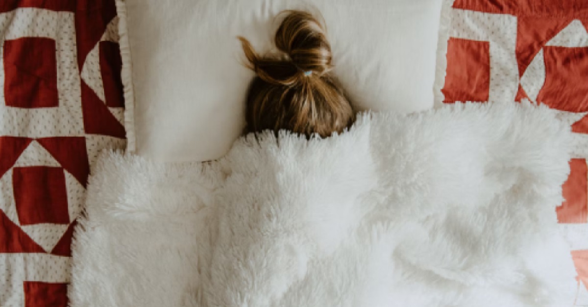 WOMAN REPORT SICK 1 HOUR BEFORE HER SHIFT STARTS, UPSET THAT HER BOSS SCOLD HER