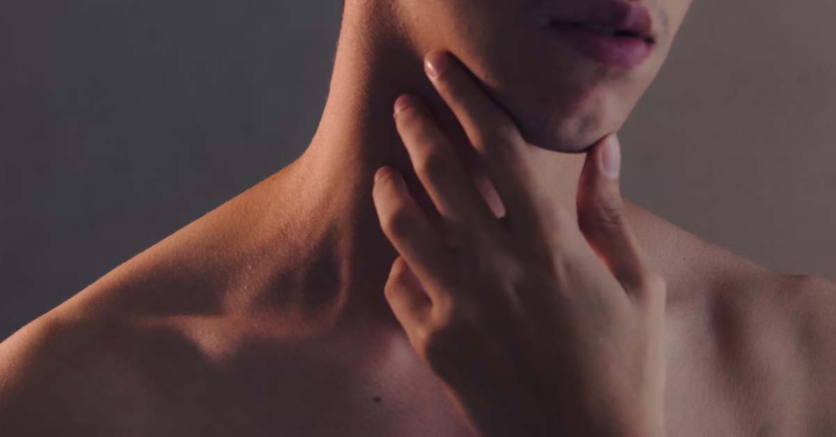 BROTHER SAYS HE GOT SORE THROAT THAT’S WHY HE CHEATED ON GF