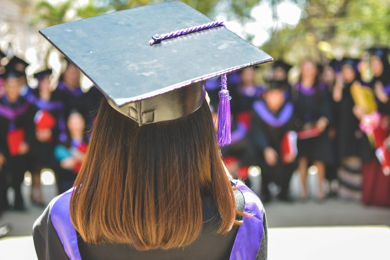NUS GRADUATE SAYS OTHER LOCAL UNIs “REJECT CHEAP LABOR”