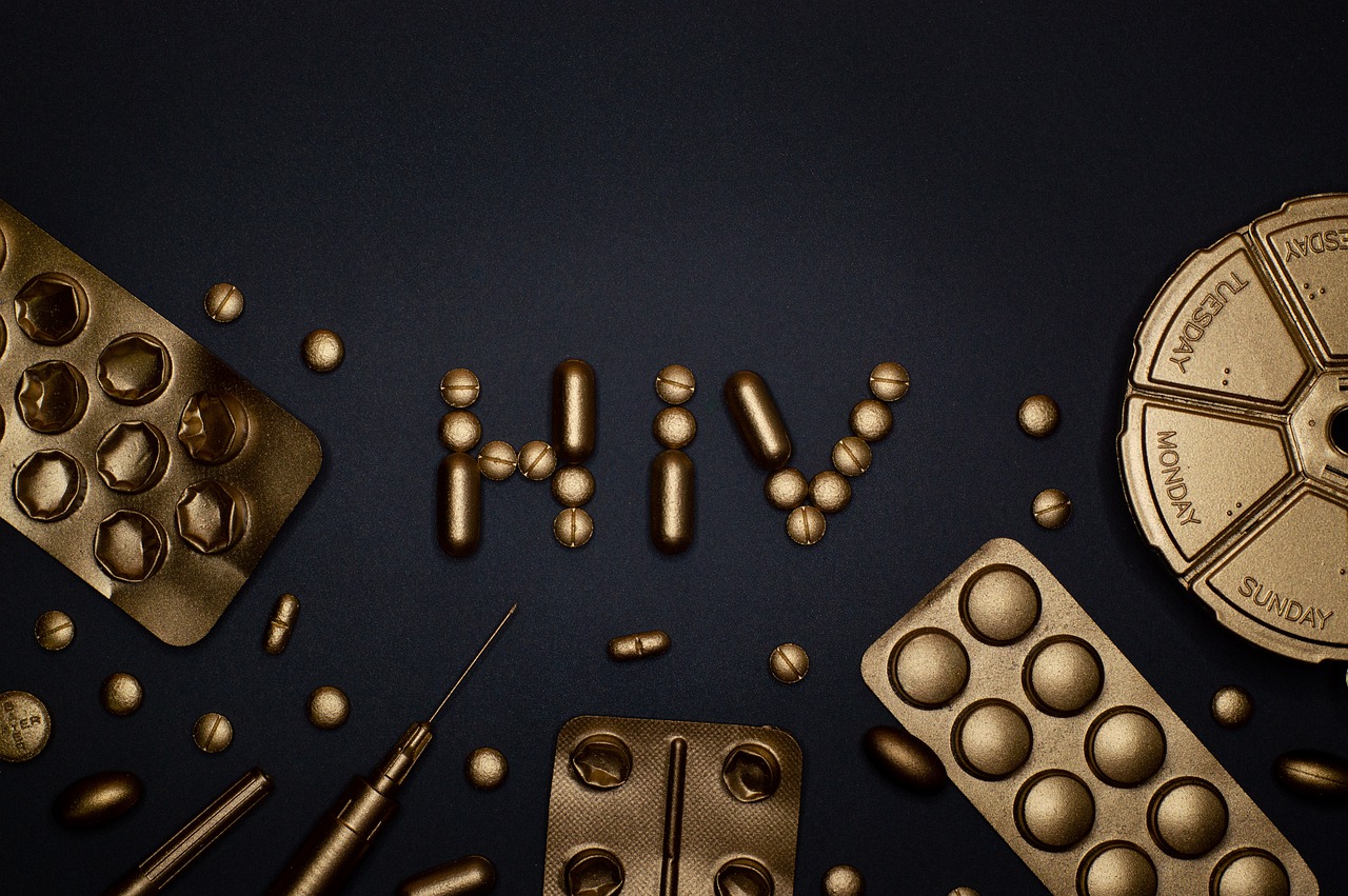 MOTHER OF 2 DATES NEW GUY, GUY TOLD HER THAT HE MIGHT BE HIV POSITIVE