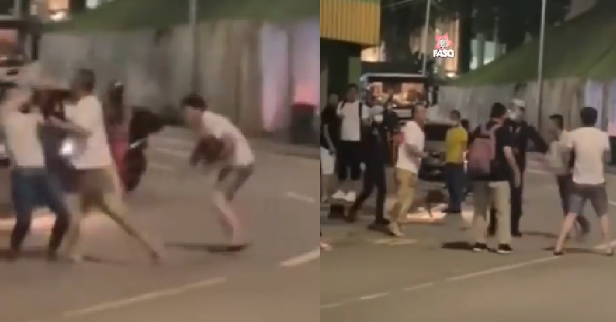 PRC GANGSTERS KUNGFU FIGHTING ON THE ROAD, HOOT GUY IN THE FACE