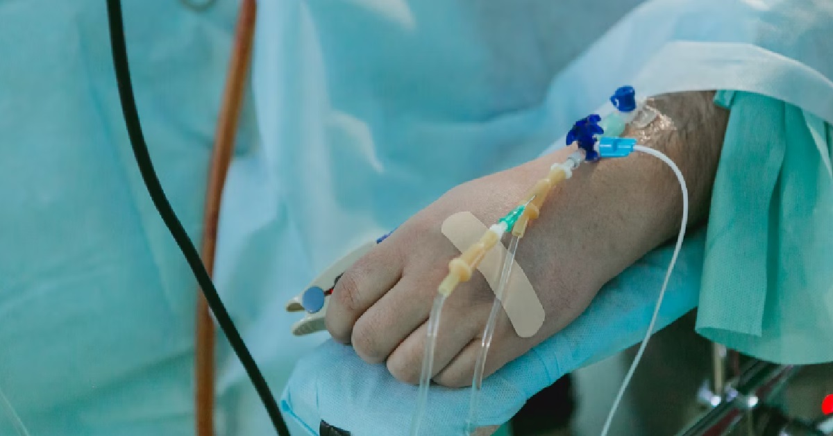 MAN’S 16 Y.O SON DIAGNOSED WITH CANCER, CHOOSES NOT TO SEEK TREATMENT