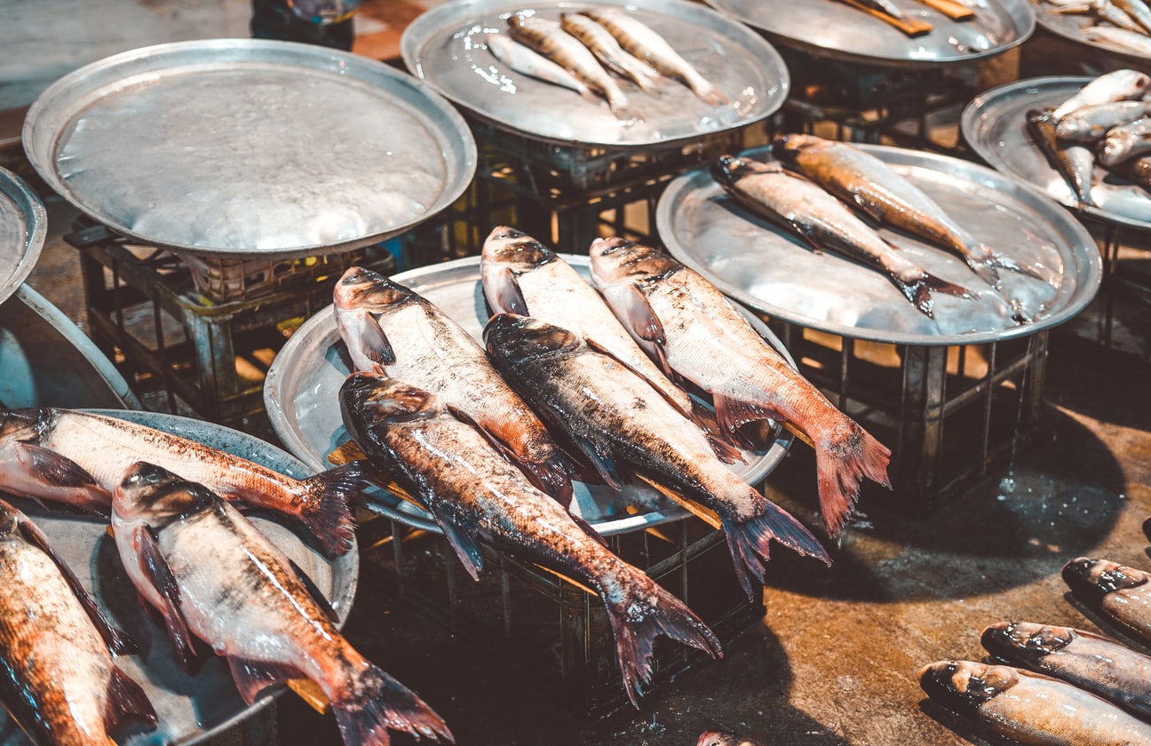 BOSS SAYS FT STAFF’S FOOD IS SMELLY, STAFF UPSET & QUITS JOB STRAIGHT AWAY