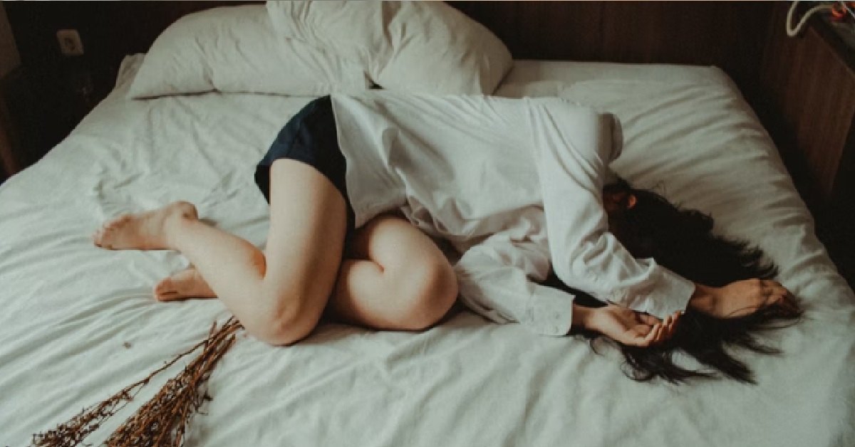 GIRL PIAK PIAK WITH BF & FARTED ON HIS KUKU BIRD, CAN FEEL THE VIBRATION