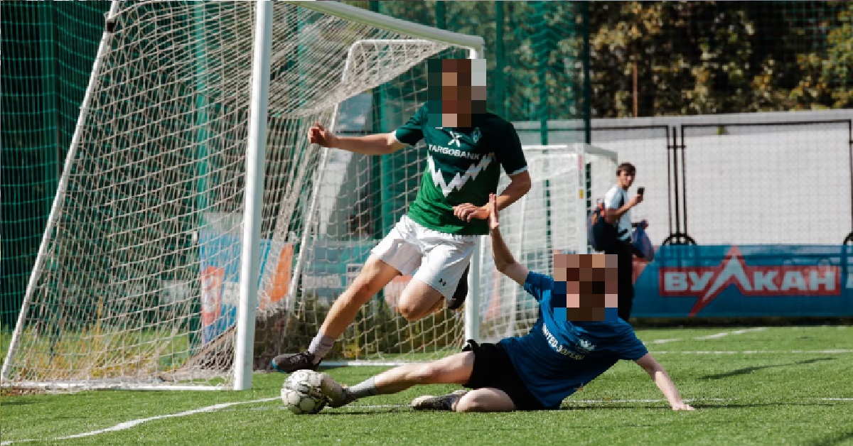 MAN ACCIDENTALLY INJURED HIS BOSS WHILE PLAYING FOOTBALL WITH COLLEAGUES
