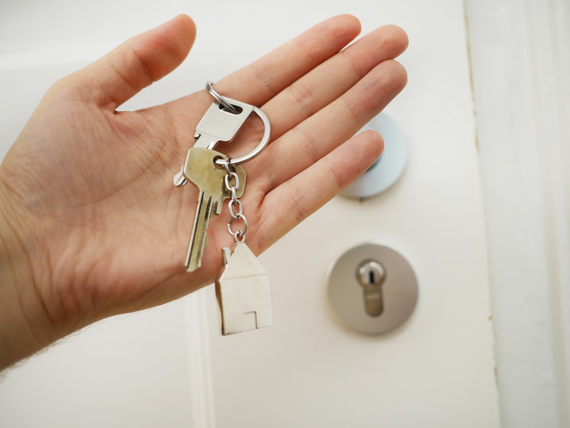 FAKE PROPERTY AGENT SCAMMED WOMAN OF $5,100, FAKE PROPERTY LISTINGS