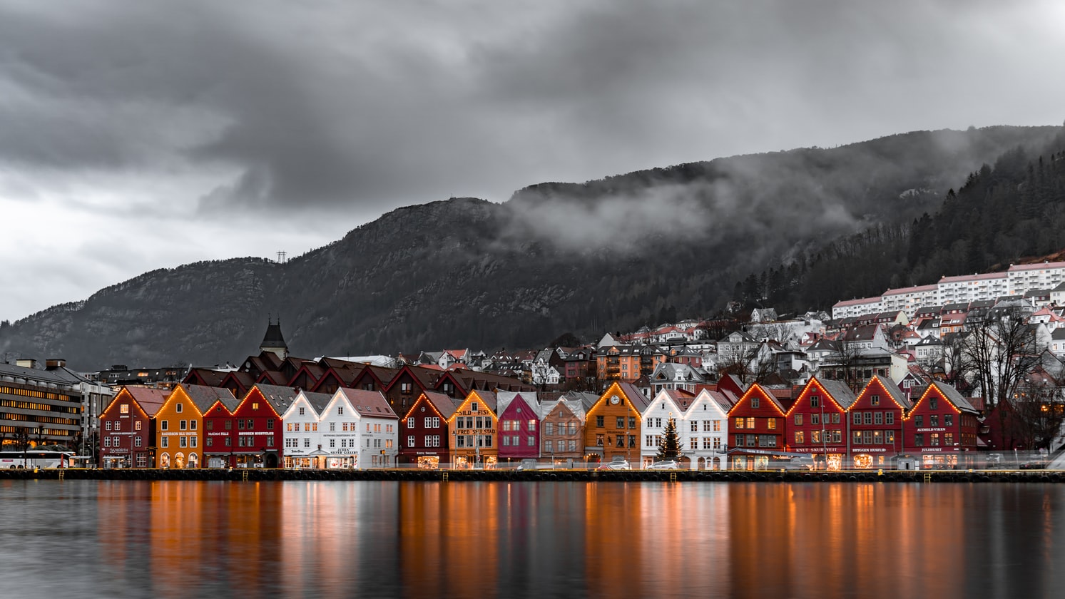 NORWAY WOMAN TELLS SG FRIEND HER BUTT IS TOO BIG TO BORROW HER DRESS