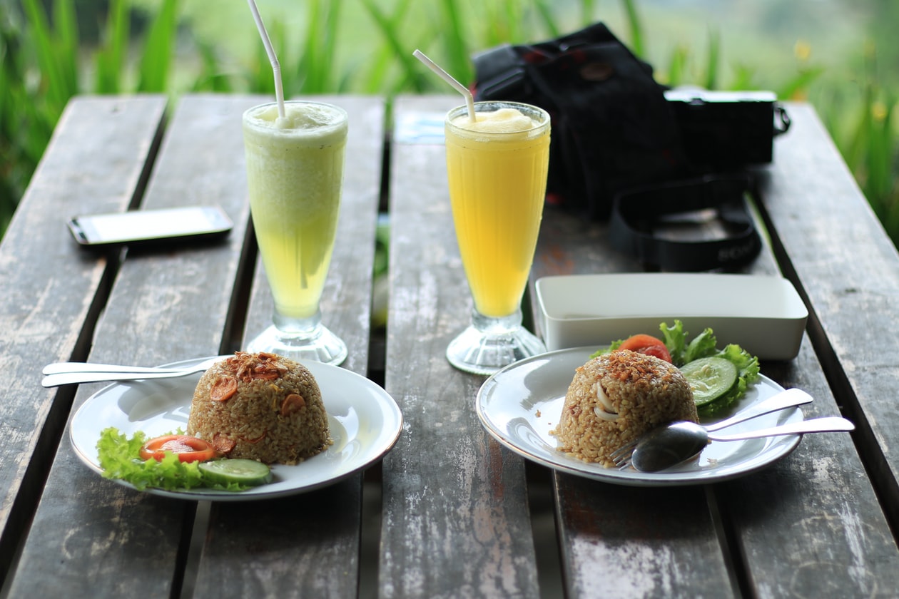HUSBAND REFUSES TO EAT, ONLY EAT WHEN WIFE COOK HIS FAVOURITE