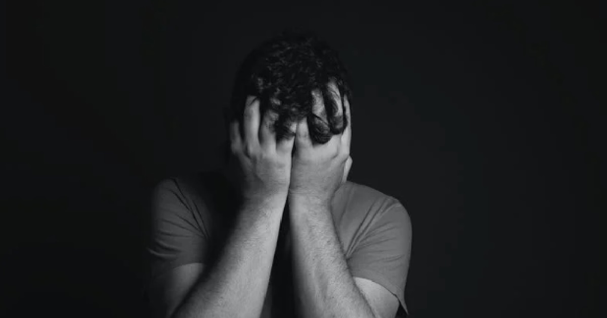 36 Y.O MAN CAN’T FIND A GF FOR MANY YEARS, EVENTUALLY GIVES UP ON WOMEN