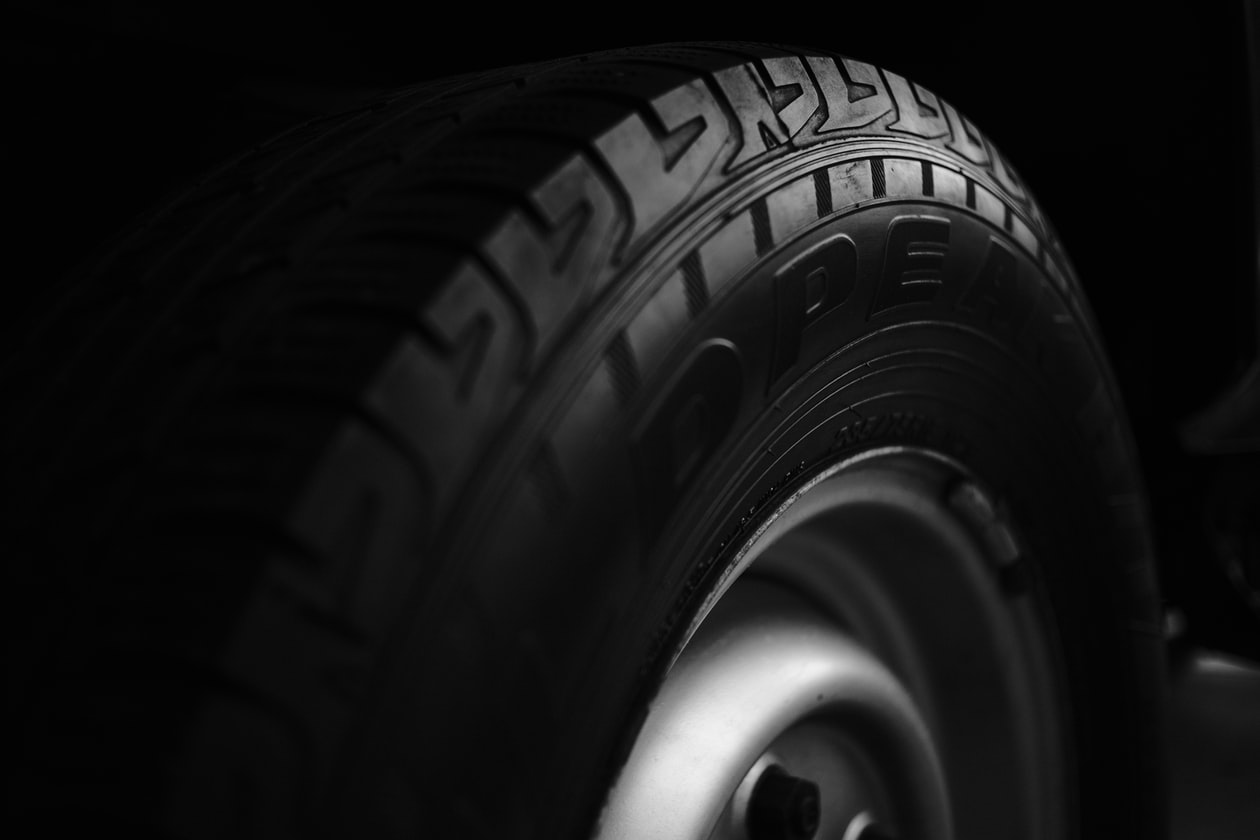 GUY USES FEMALE FRIEND AS SPARE TYRE, WHEN NEED HER THEN FIND HER