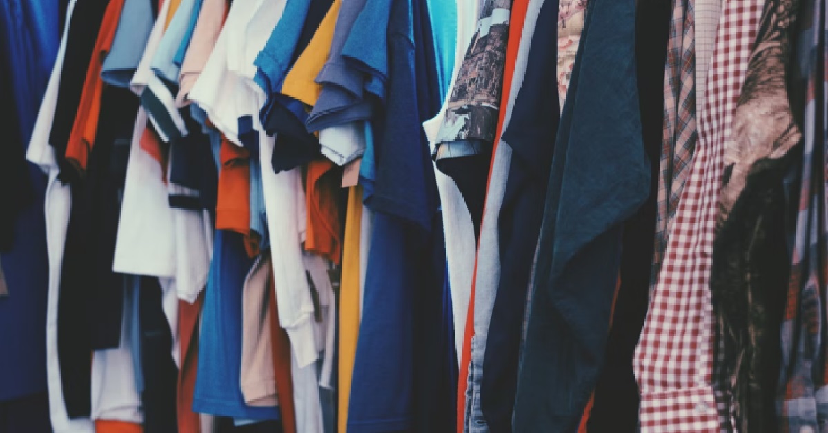 GIRL FEELS PAISEH AT HOW HER BF DRESSES, WEAR THE SAME CLOTHES FOR 2 DAYS