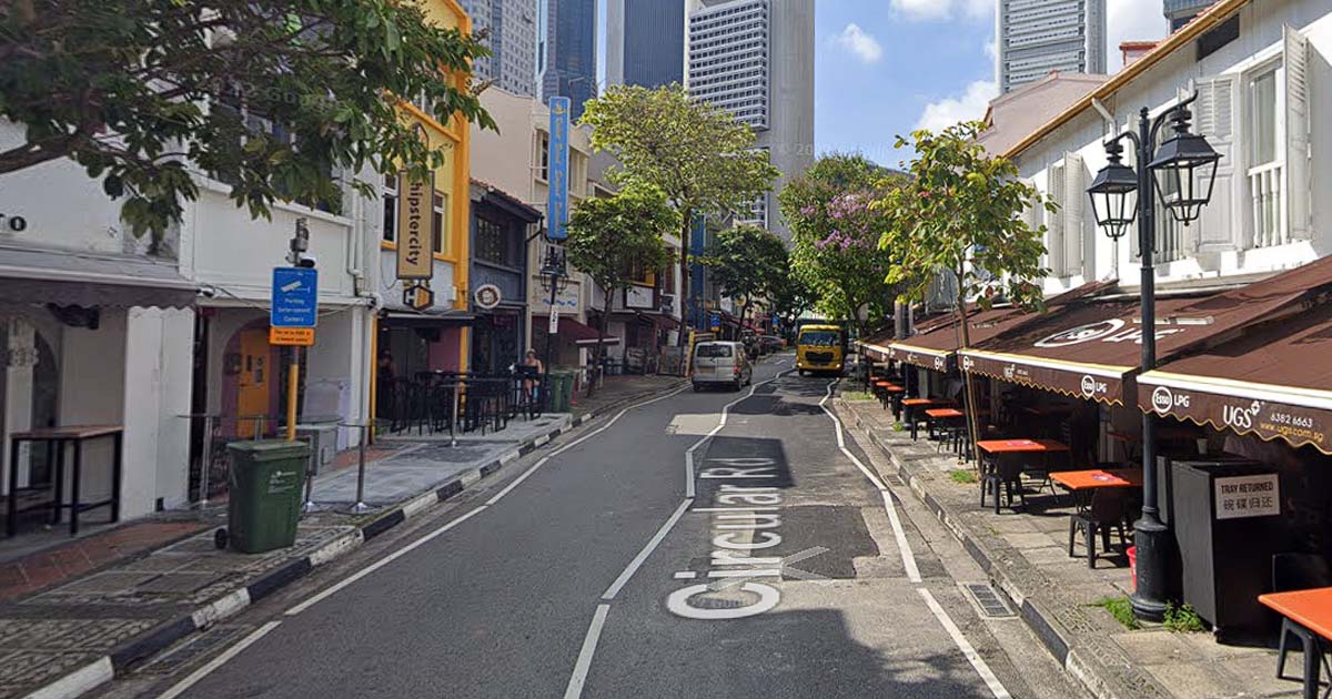21 Y.O ARRESTED AFTER SLASHING ANOTHER MAN AT BOAT QUAY