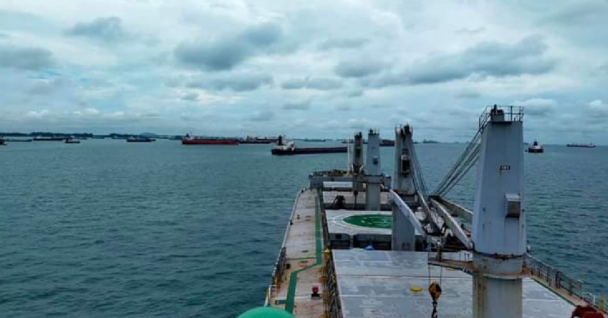 S’PORE WORKER DIED AFTER FALLING INTO SEA IN WORKPLACE ACCIDENT
