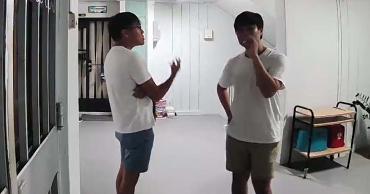 DRUNK NAVY REGULARS FINED AFTER POSING AS STUDENTS TO GET DONATIONS IN HOUGANG