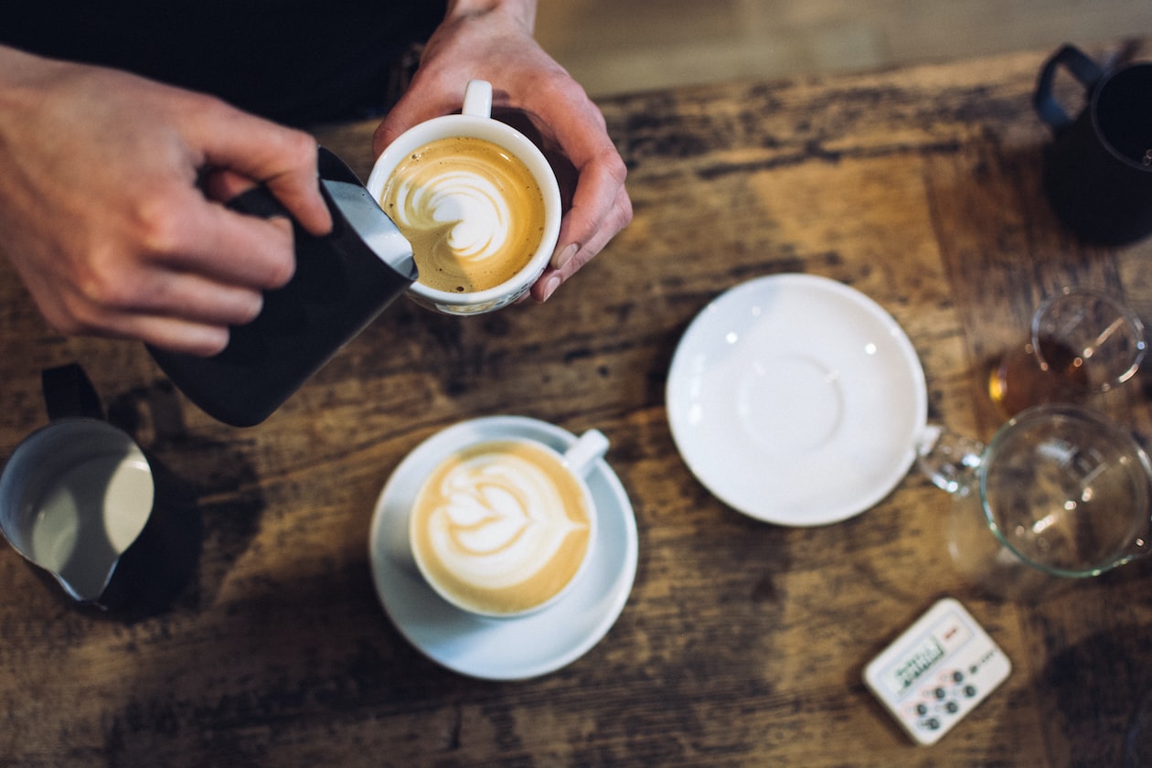 NETIZEN WANTS TO BE A BARISTA TO ESCAPE MUNDANE CORPORATE LIFE
