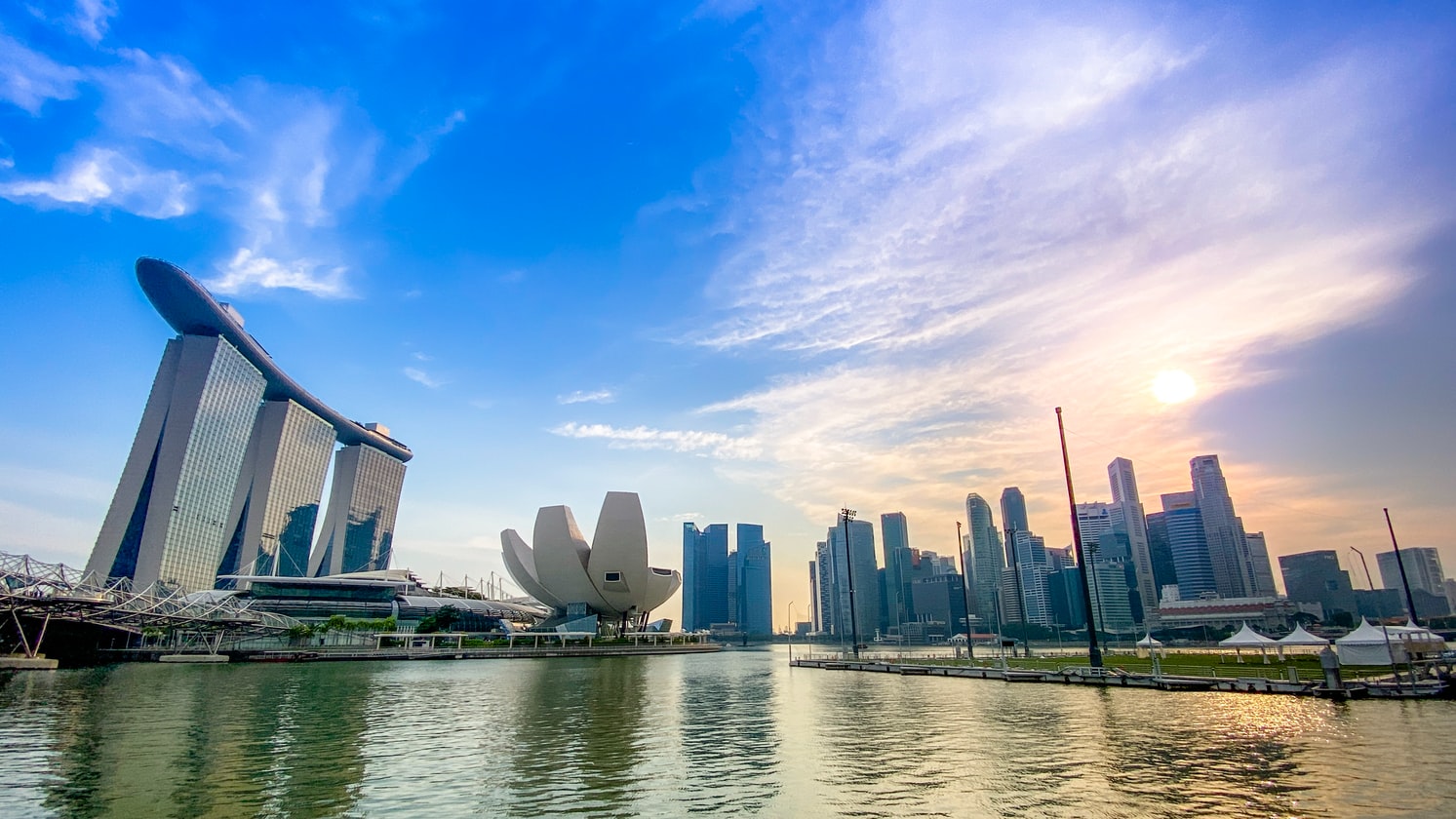HOTEL ROOM PRICES IN SPORE REACH A 6-YEAR HIGH