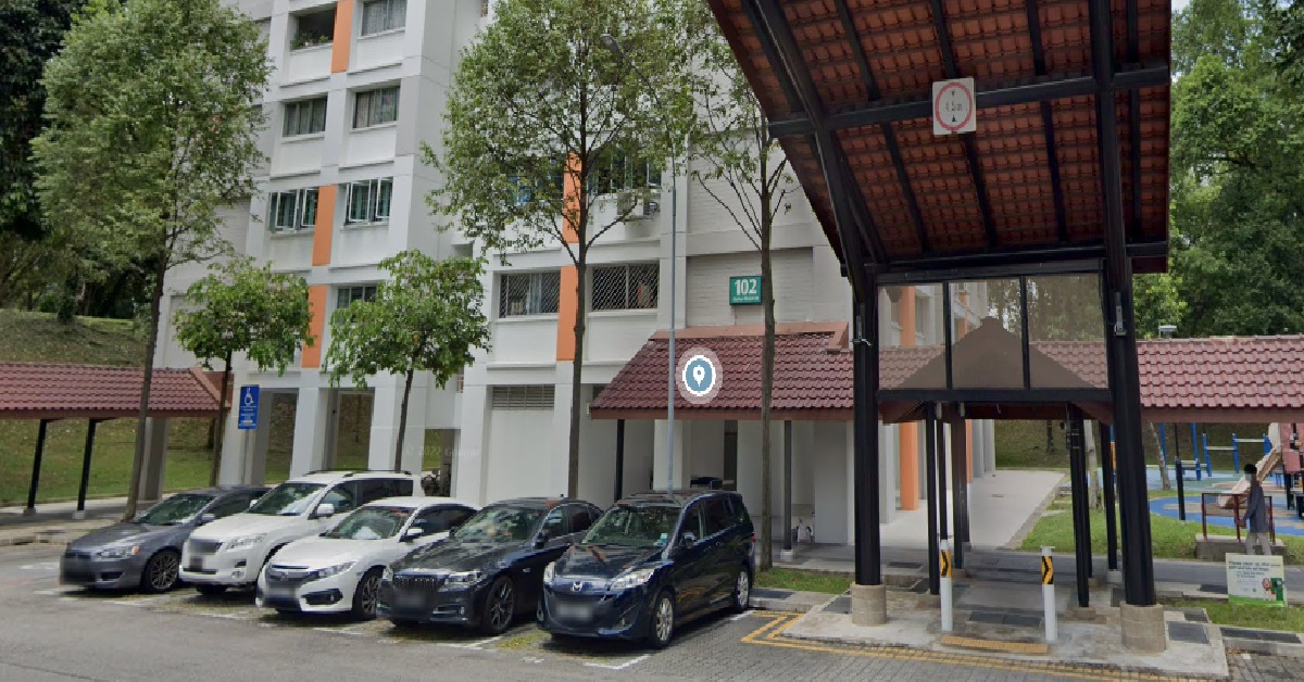 DRUG SUSPECTS LOCKED THEMSELVES IN BISHAN FLAT, POLICE BROKE DOWN DOOR TO ARREST THEM