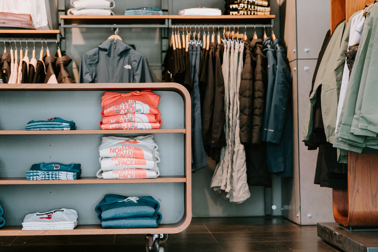 WIFE USE PREGNANCY AS EXCUSE TO STOP DOING EVERYTHING, BUT GOT ENERGY TO GO SHOPPING