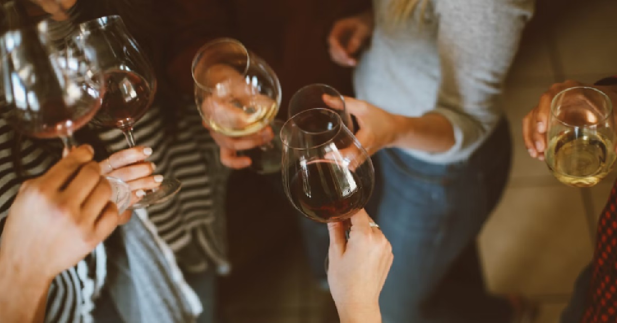 HUSBAND’S FAMILY HATES HIS WIFE, DOESN’T WELCOME HER AT GATHERINGS