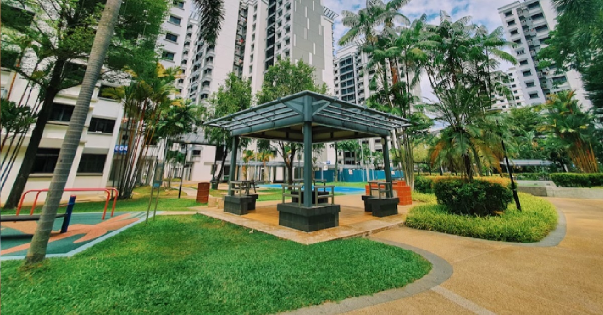 SELF-EMPLOYED MAN WANT TO BUY HDB SO WORK A FULL-TIME JOB FOR THE SAKE OF IT