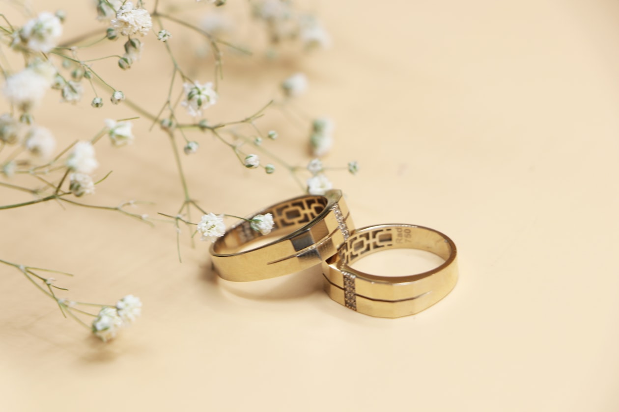 MOTHER IN LAW THINKS GIRL IS GOLDDIGGER AS SHE WANTS GOLD JEWELLERY FOR WEDDING