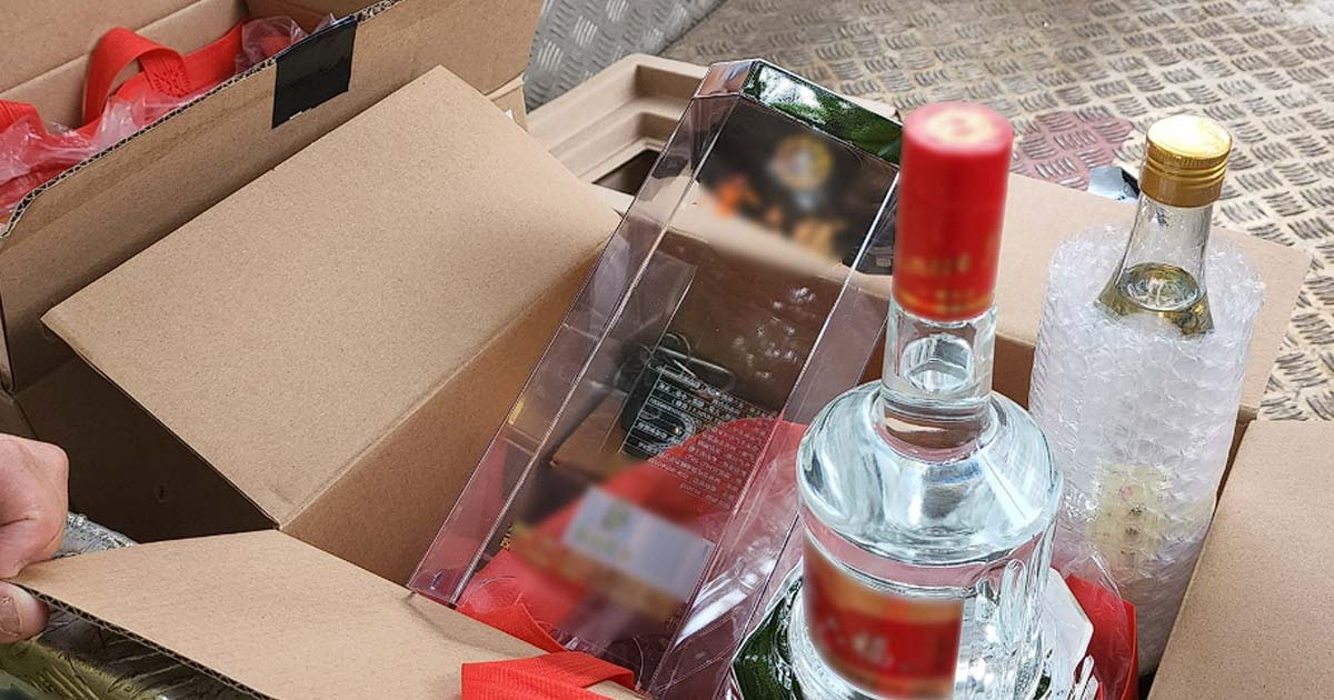 PRC MAN ARRESTED IN CHOA CHU KANG FOR DUTY-UNPAID LIQUOR