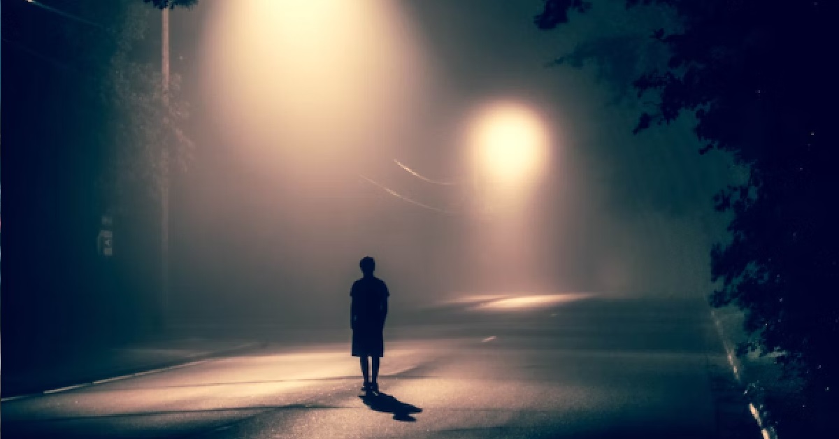 GUY BROKE UP WITH GF & NOW GOT NO MORE FRIENDS OR ANYONE TO TALK TO BESIDES HER