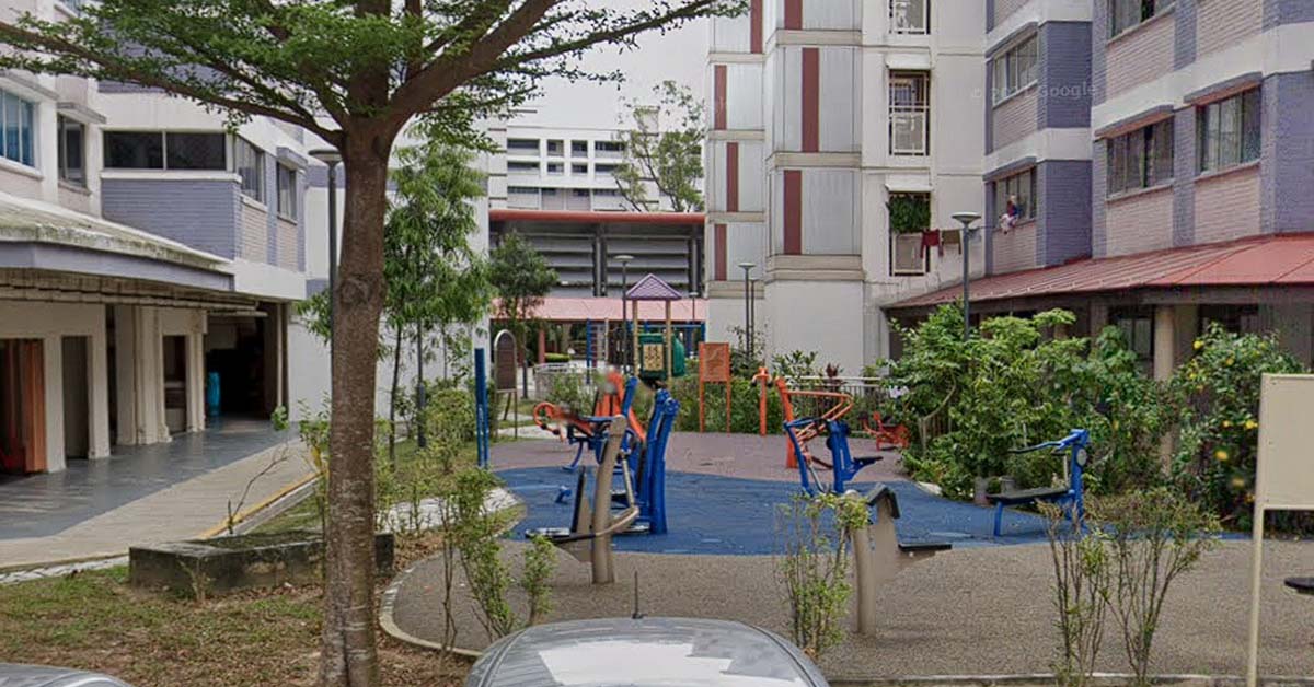 48 Y.O ARRESTED – THREW OBJECT THAT PRODUCED LOUD BANG & SMOKE @ JURONG WEST PLAYGROUND