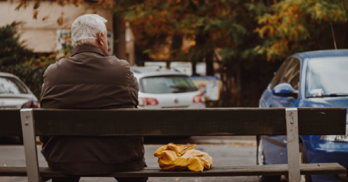 RETIREE SAYS HE SAVED TOO MUCH MONEY, SHOULD HAVE ENJOYED MORE WHEN HE WAS YOUNG