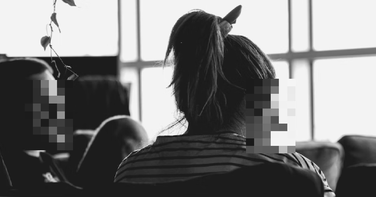 RICH LONELY MAN PAID HIS CRUSH $7K/MTH TO LIVE WITH HIM AND BE HIS GIRLFRIEND