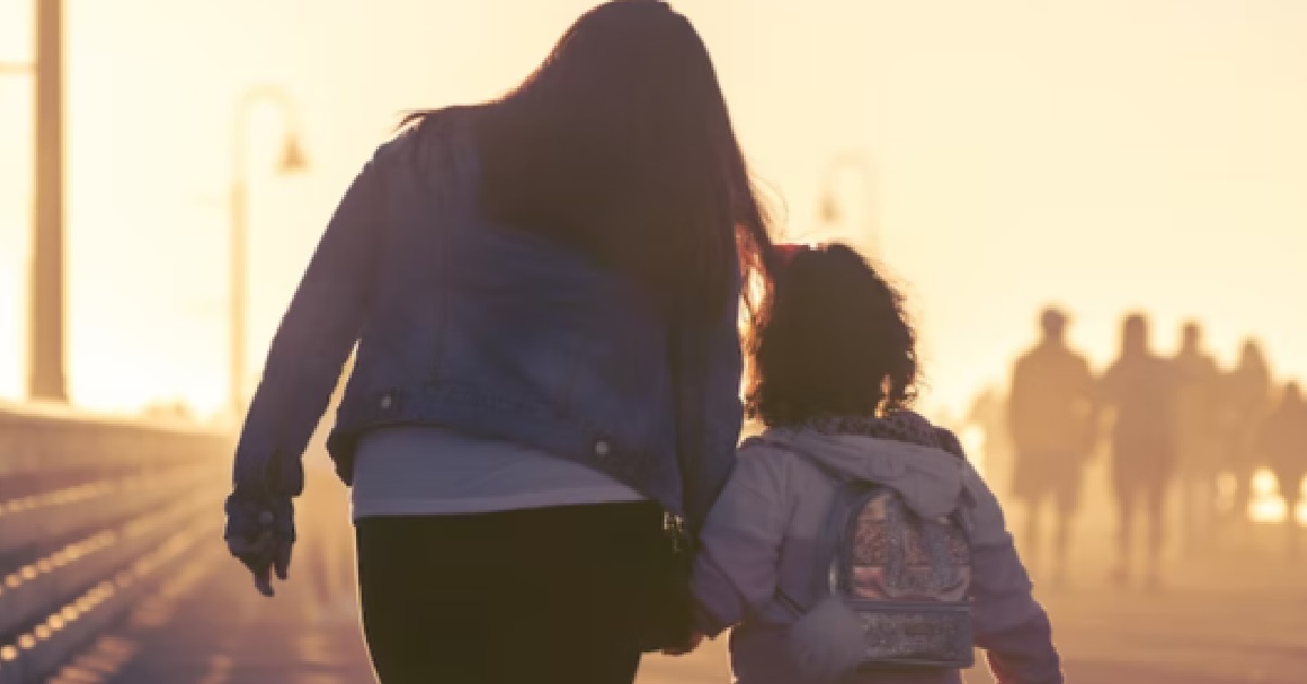 GUY DITCHED WOMAN AFTER FINDING OUT SHE’S DIVORCED WITH A 4 Y.O KID