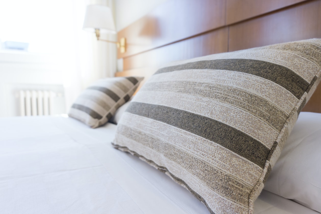 HOTEL EMPLOYEE SHARES HORRIFYING EXPERIENCE OF AN EERIE ROOM