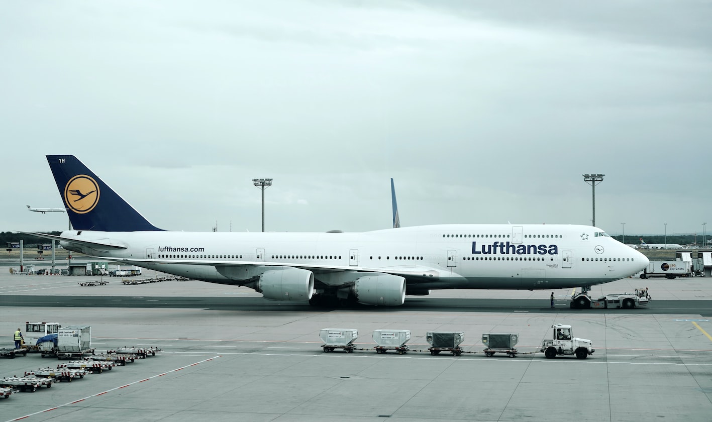 LUFTHANSA PILOTS WENT ON STRIKE, AROUND 800 FLIGHTS CANCELLED