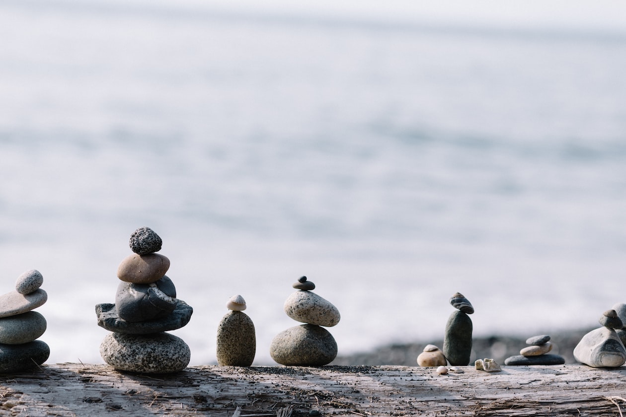 MAN QUESTIONS HIS EXISTENCE, WORK-LIFE BALANCE IS NOTHING BUT A ILLUSION