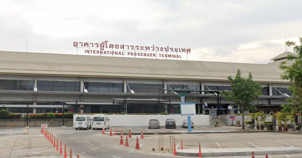 MAN BUMPS INTO DISGRACEFUL SG TOURISTS IN THAILAND, CALLS THEM “XIA XUAY”
