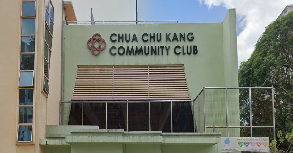 MAN ALLEGEDLY TRIED TO BRIBE NURSE WITH $50 TO RECORD HIS VACCINATION WITHOUT JAB