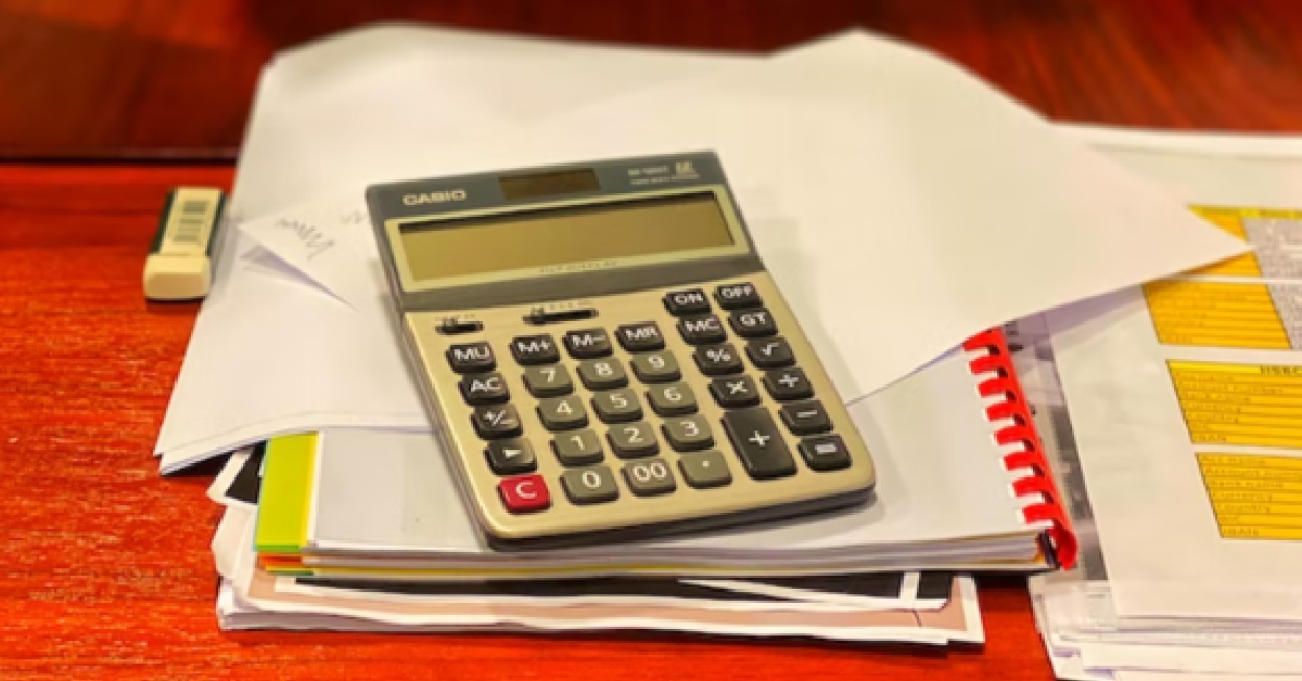 23 Y.O GUY HAS 7 CREDIT CARDS AND $45K IN DEBT, BUSINESS FAILING & INCOME $0