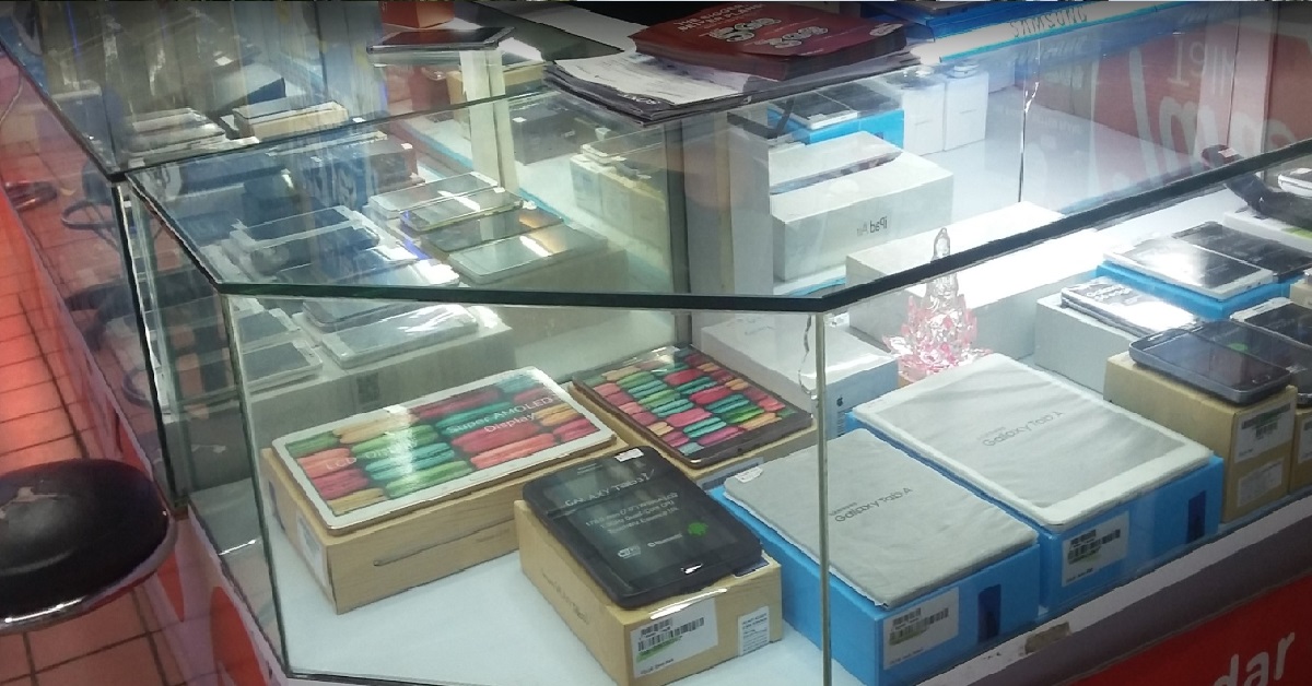 GIRL BOUGHT PHONE WITH 1-YR WARRANTY, SENT FOR REPAIR & WAS TOLD WARRANTY NOT VALID