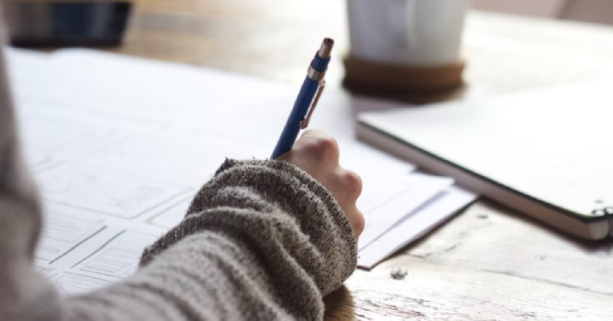 TUTOR MAKES STUDENTS SELF-STUDY, THEN COLLECTS TUITION FEES FROM PARENTS