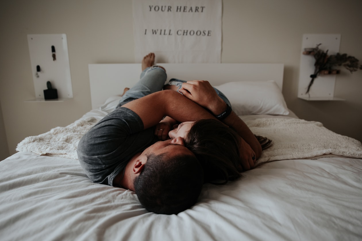 GF DON’T LET BF TOUCH HER FOR 4.5 YEARS, BF SAYS: “WHICH SG GUY CAN TAHAN?”