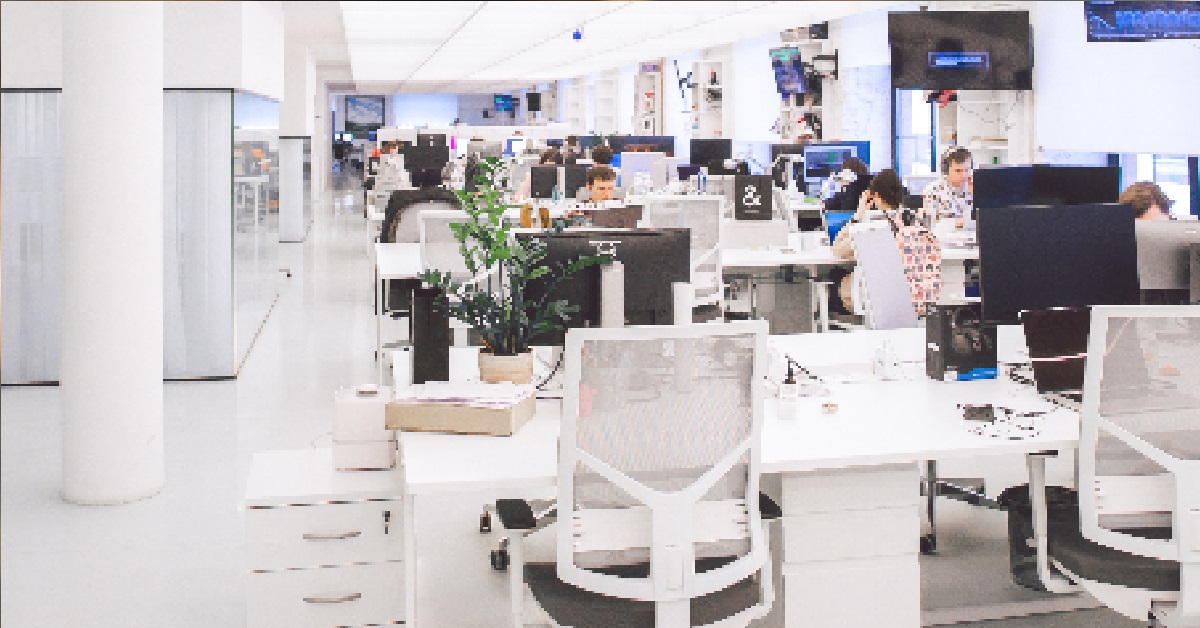 STAFF REFUSED TO GO PARTY WITH CO-WORKERS, BOSS SCOLD HER IRRESPONSIBLE