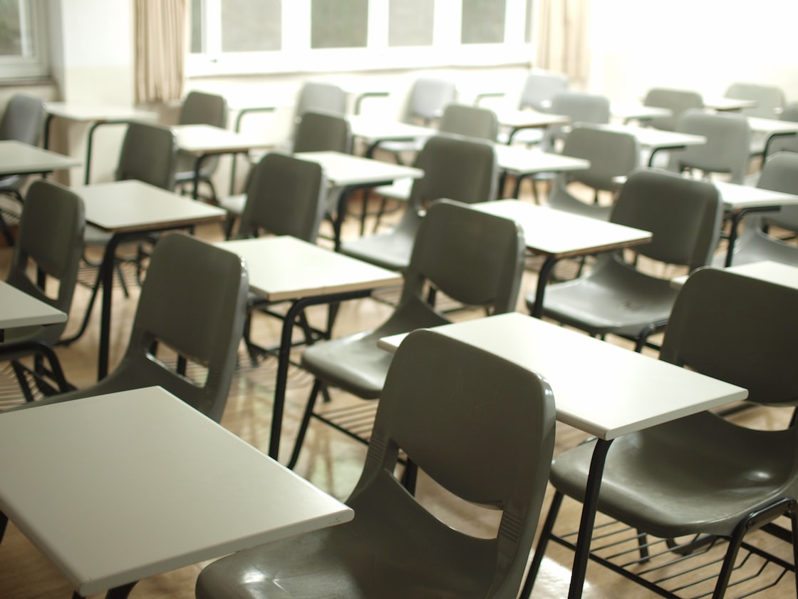 NUS STUDENT SAYS SICK OF EXAMS, AFTER 4 YEARS REALIZED UNHAPPY HE IS