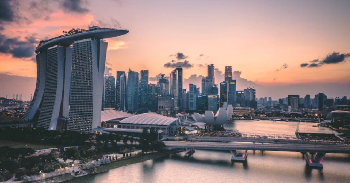 “HIGH NET WORTH DOESN’T GIVE YOU S’PORE CITIZENSHIP” – MHA ON REPORTS OF 3.5K NEW CITIZENS