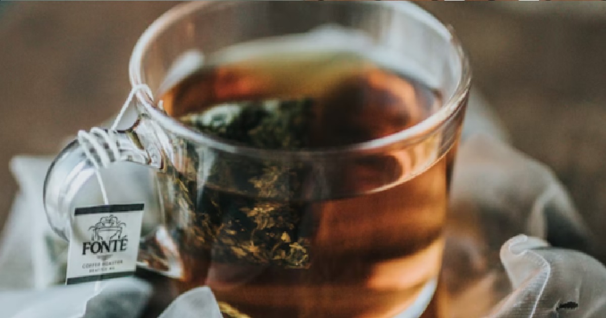 29 Y.O WOMAN SAYS SHE’S GETTING OLD, NEED TO USE 100% BRAINPOWER JUST TO MAKE TEA