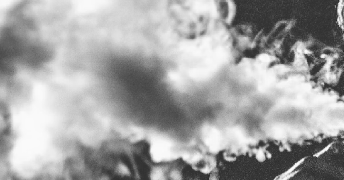 9 Y.Os OPENLY VAPING IN PARK, TOLD NETIZEN THEY GOT IT FROM THEIR PARENTS
