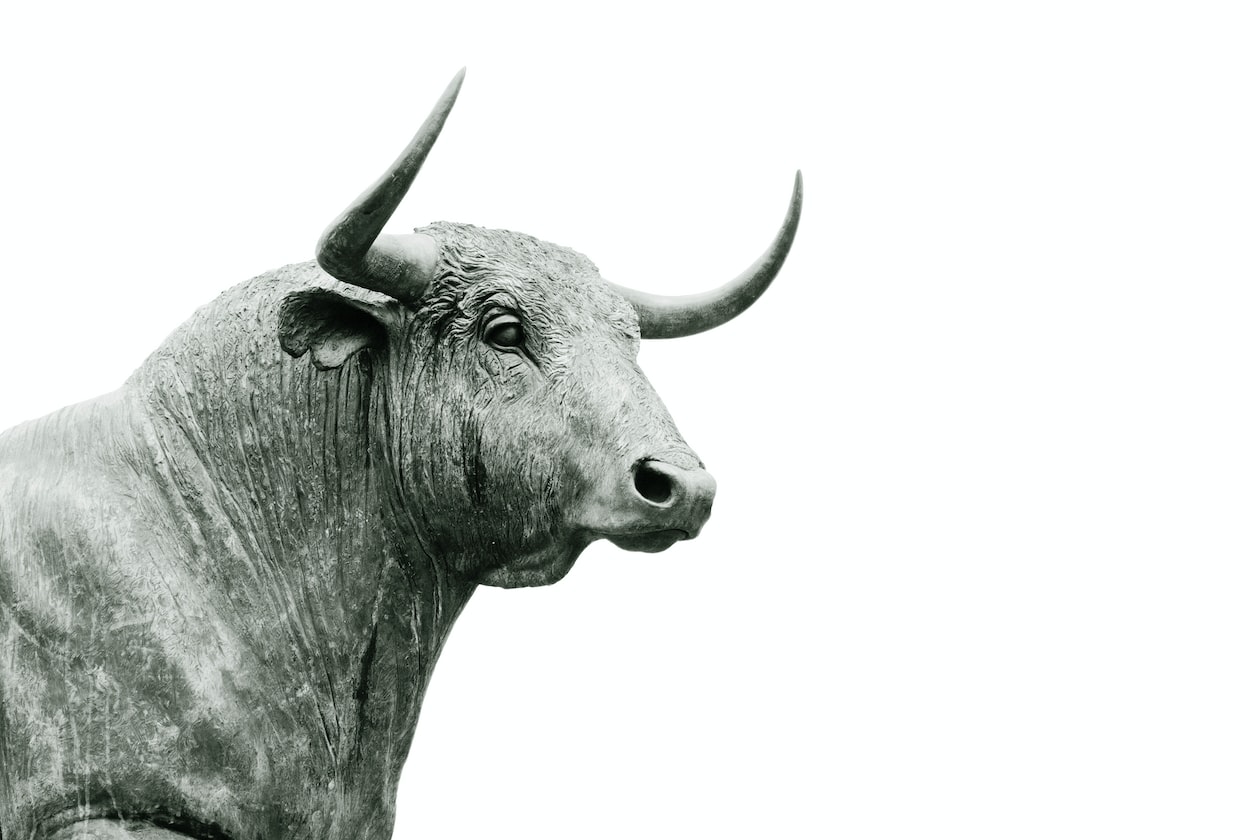 MAN LOST IN MONEY IN S&P INVESTMENT, THINKING IF FIXED DEPOSIT IS BETTER