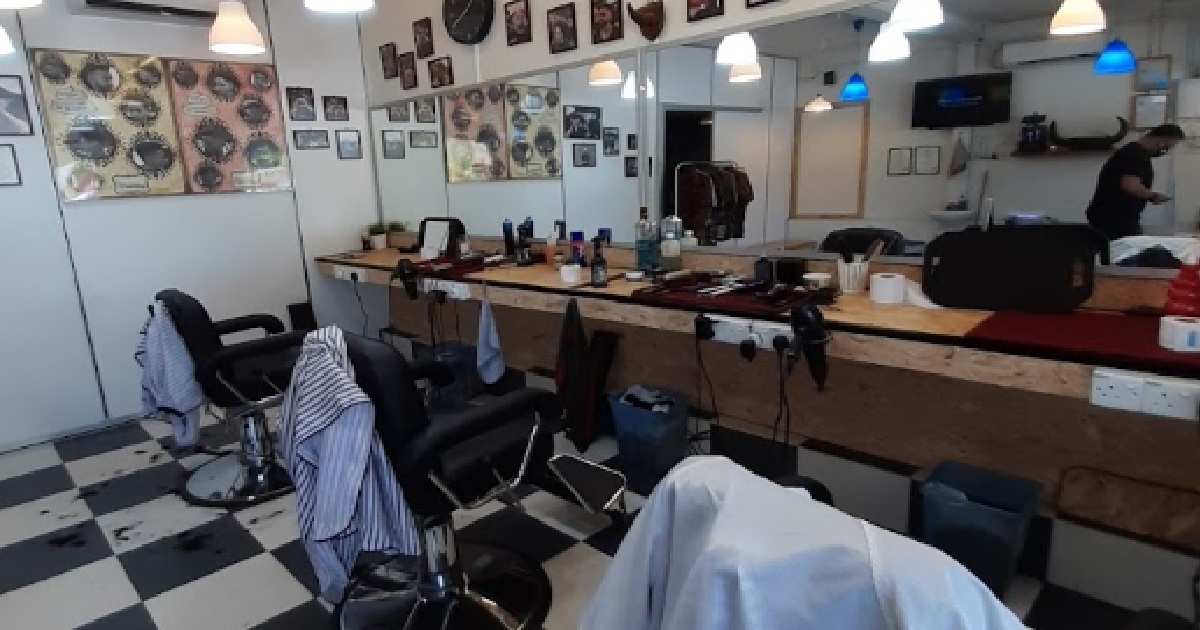 M’SIA STATE – ILLEGAL FOR SALONS/BARBERS TO CUT HAIR FOR BOTH MEN & WOMEN