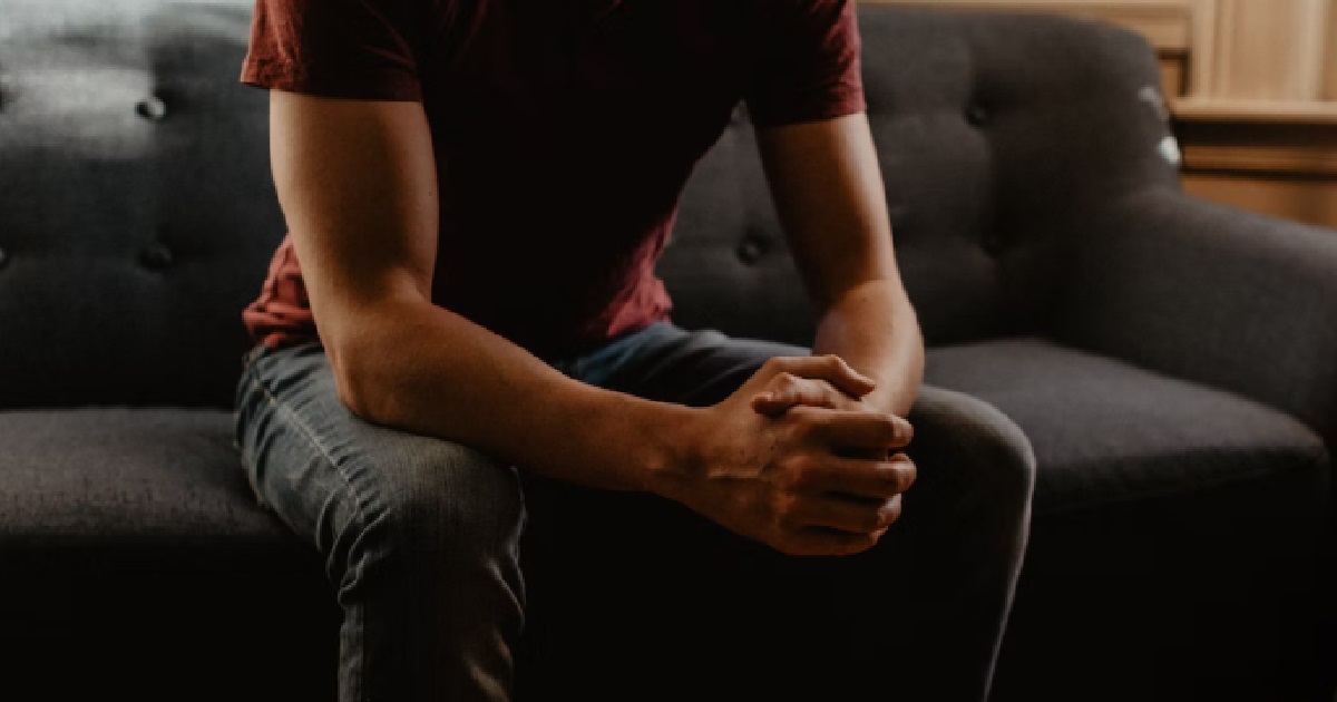 HUSBAND ACTING SUSPICIOUSLY AFTER WIFE’S SISTER ANNOUNCED SHE’S PREGNANT