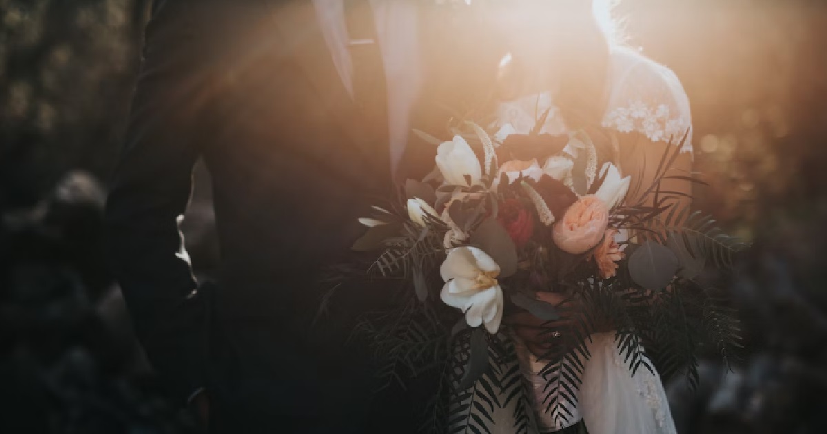 HUSBAND CHEATED 10 DAYS AFTER WEDDING, WIFE SLEEPS WITH 10 MEN AS REVENGE – 2 PSYCHOS