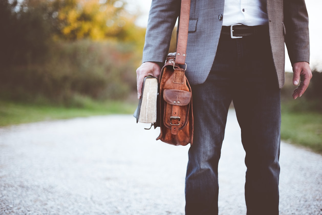 MAN SAYS NO NEED SO AMBITIOUS IN CAREER, DON’T WANT WOMAN TO RELY ON HIM